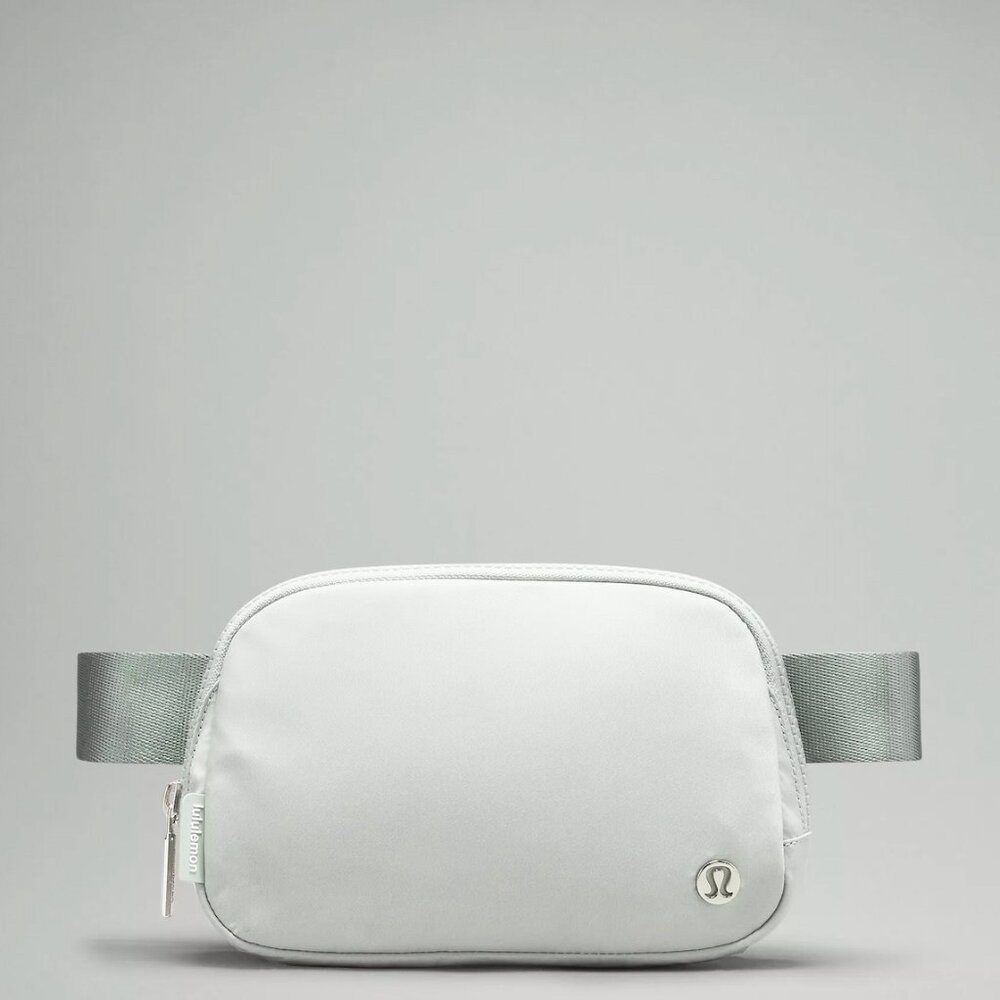 Sold Out Jade Grey Everywhere Belt Bag 1L- lululemon NWT - Picture 5 of 6